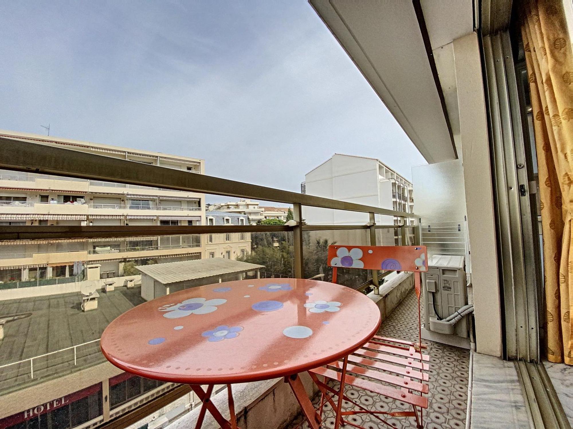 Beau 2 Personnes Les Tuileries Dri7 * Cannes